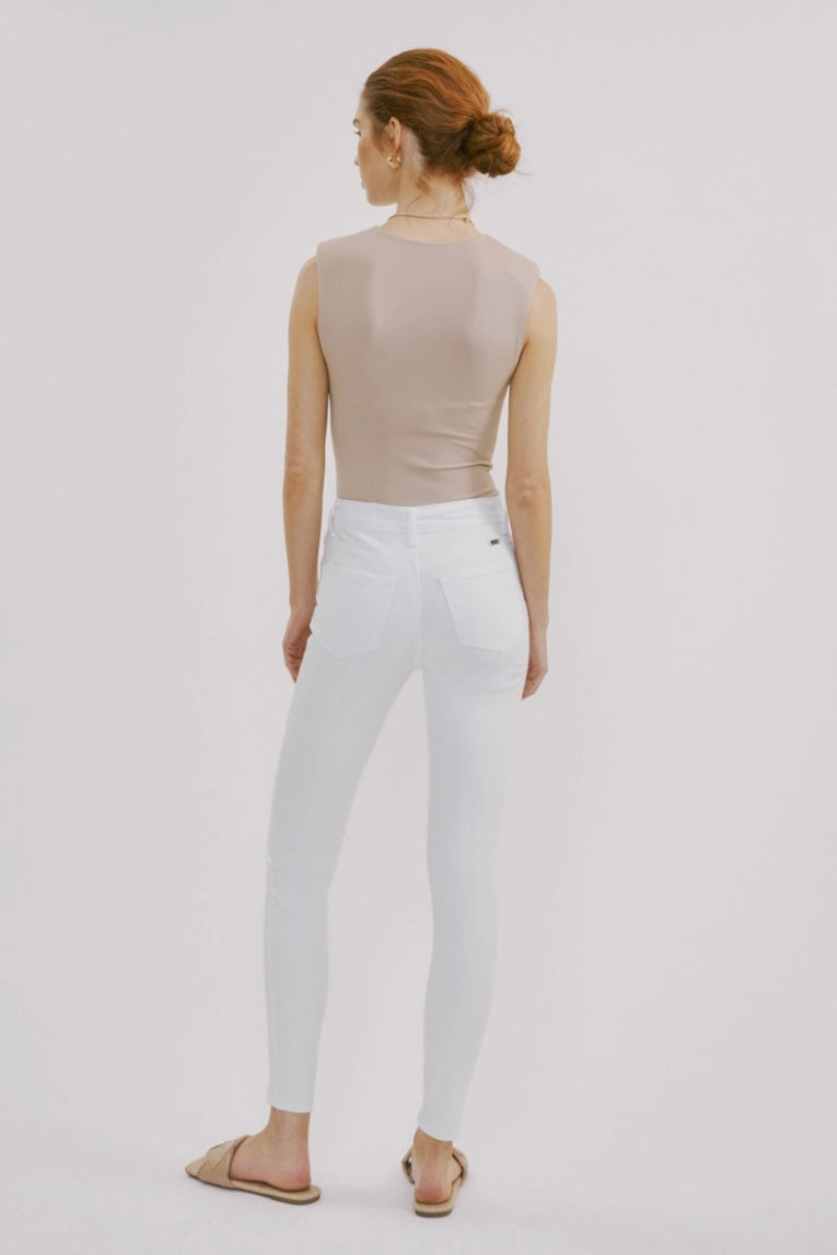 KanCan White Skinny Jean from Southern Sunday