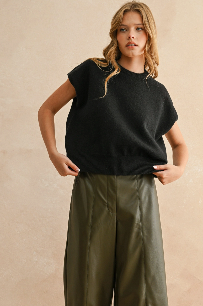 Black Short Sleeve Sweater from Southern Sunday Boutique in Naples, FL