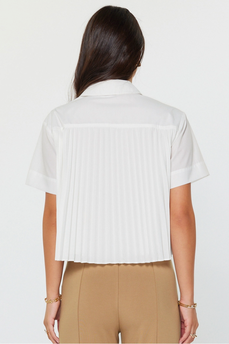 White Cropped Pleated Back Collared Blouse from Southern Sunday Boutique in Naples, Fl